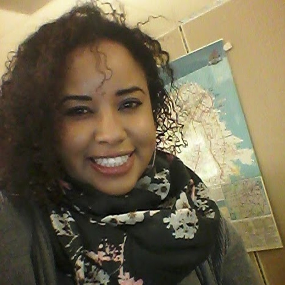 Meet your Posher, Shana